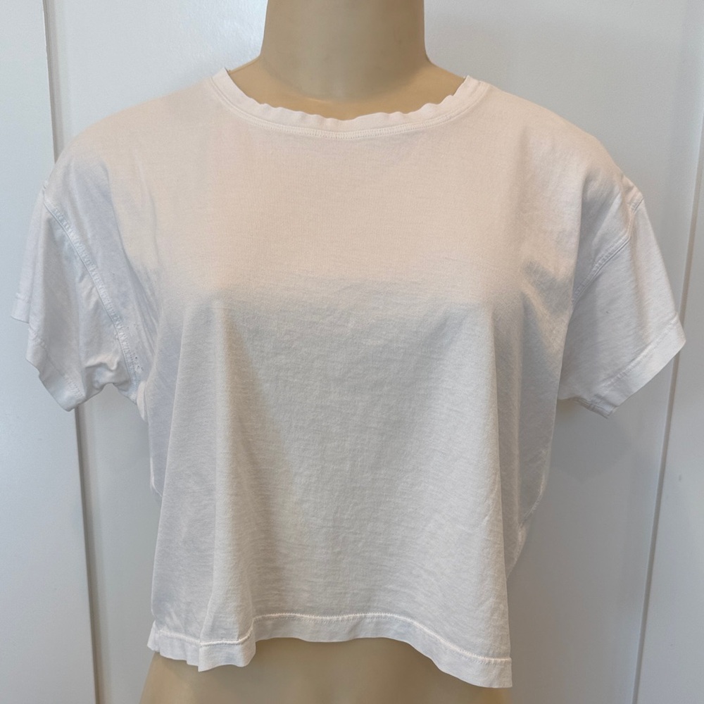 lululemon athletica White Crop Top